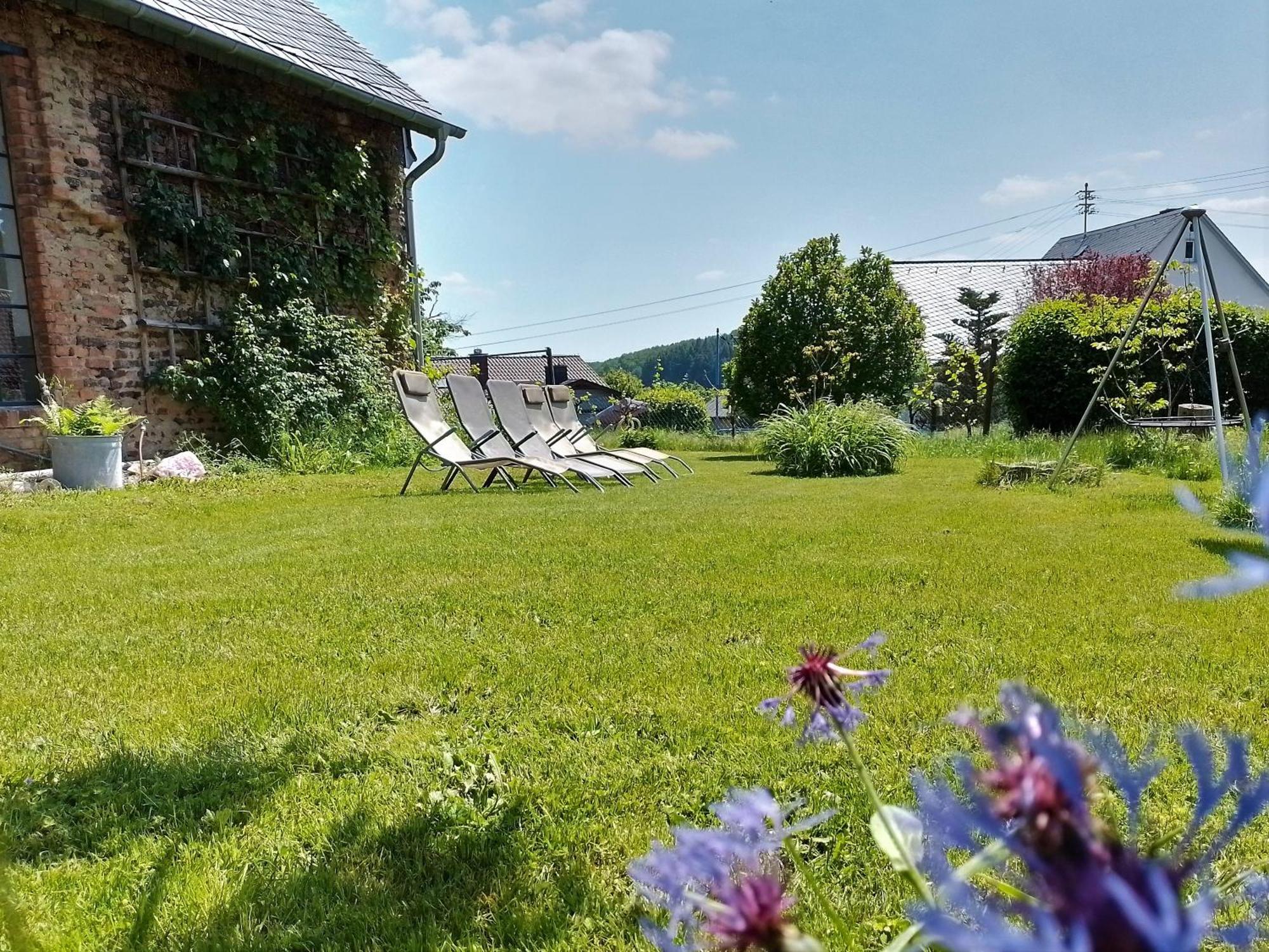 4-Sterne Ferienhaus Achat-Alm Mit E-Ladestation Vollmersbach エクステリア 写真